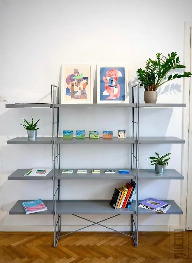 S Q U A Re Palace Gallery//Apartment Bucharest