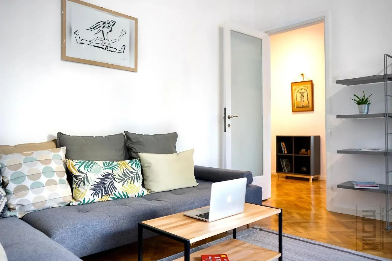 S Q U A Re Palace Gallery//Apartment Bucharest